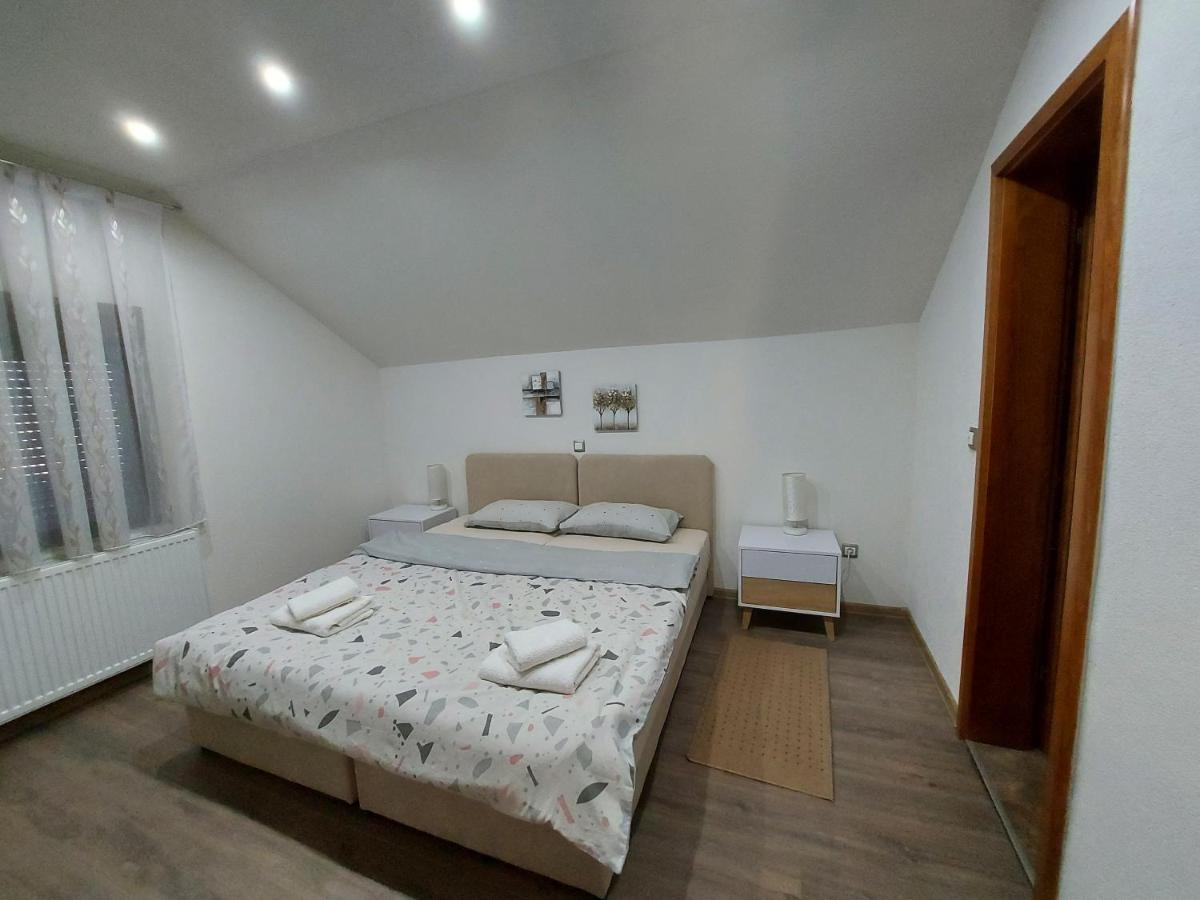 House Boketto Hotel โคเรนนิซา ภายนอก รูปภาพ